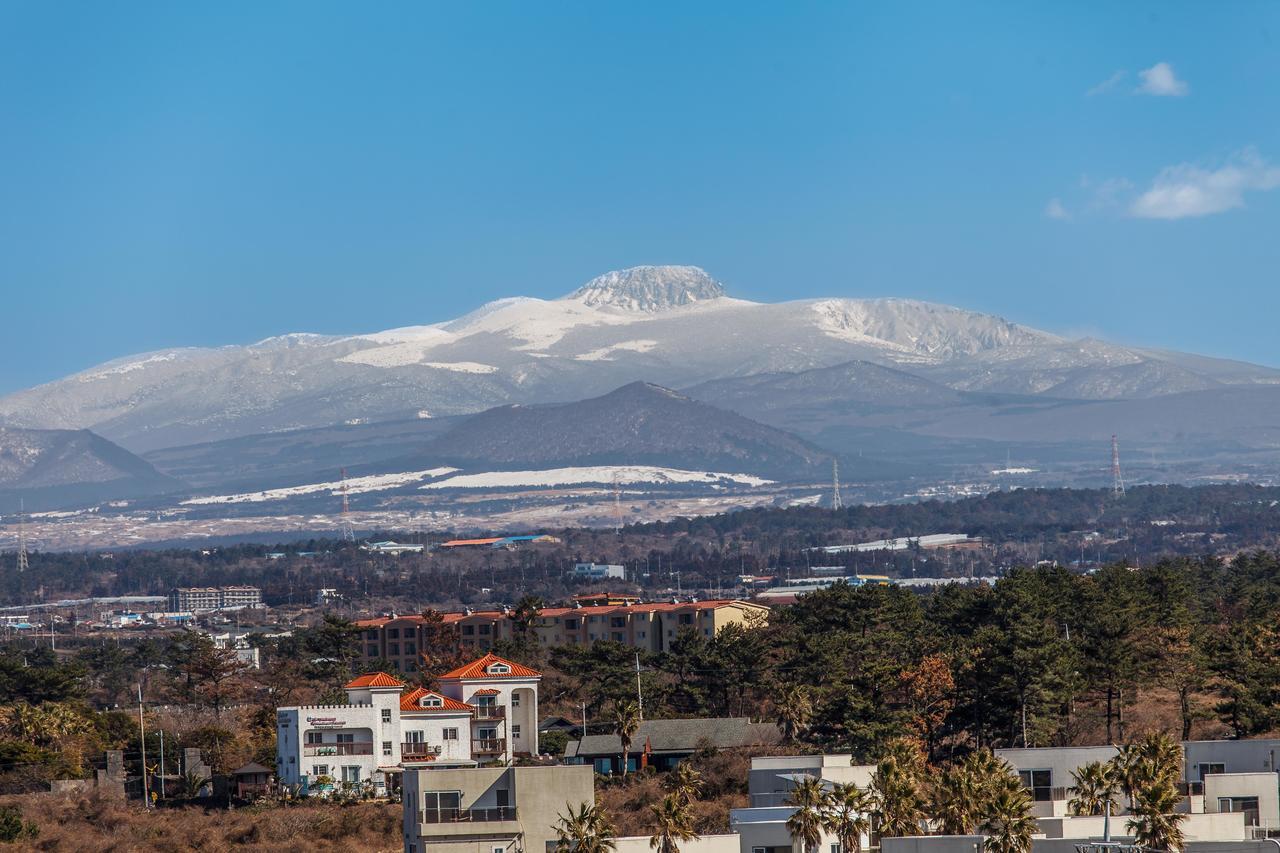 Blue Spring Hotel Jeju Dış mekan fotoğraf