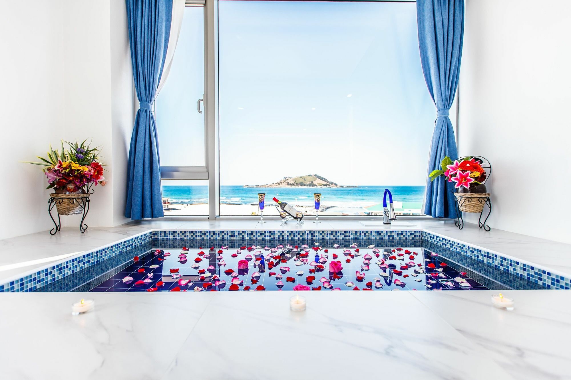 Blue Spring Hotel Jeju Dış mekan fotoğraf